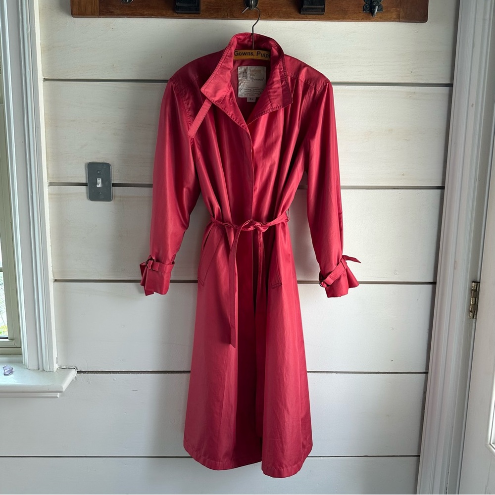 -PINK LONDON FOG TRENCH-